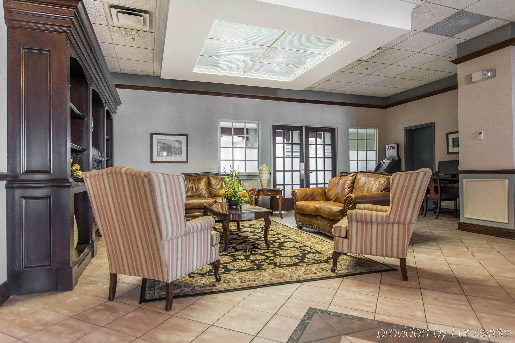 Chateau Moncton Trademark Collection By Wyndham Bagian luar foto