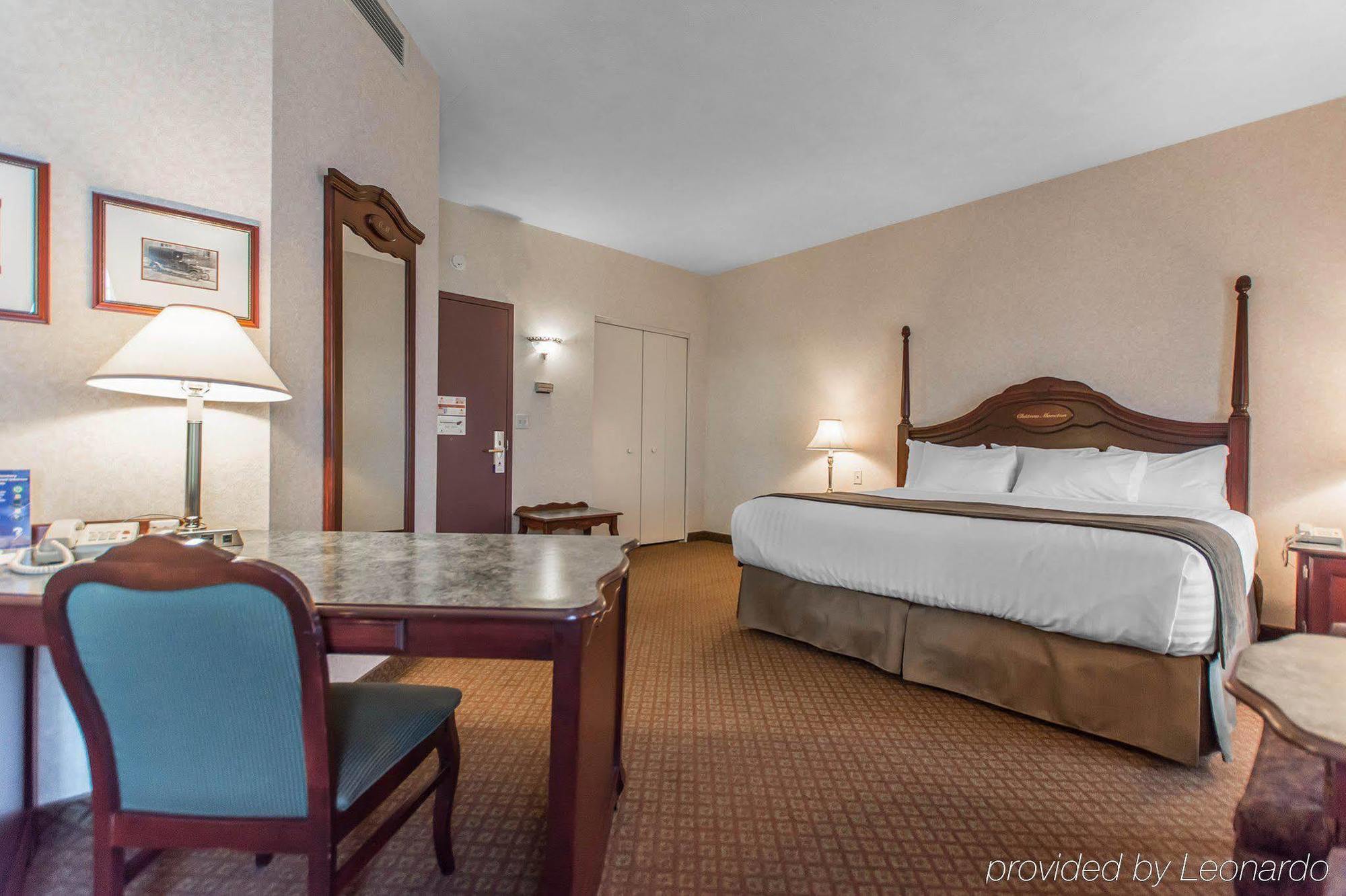 Chateau Moncton Trademark Collection By Wyndham Bagian luar foto
