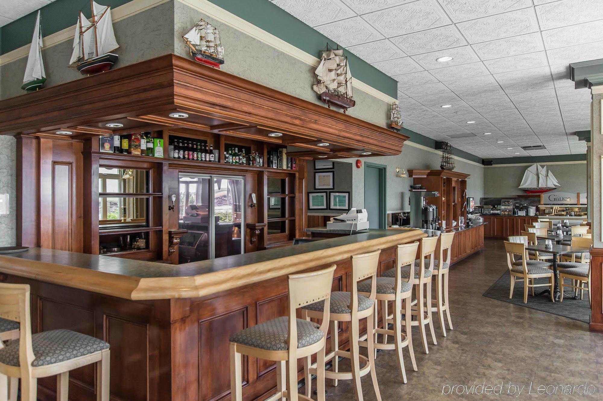 Chateau Moncton Trademark Collection By Wyndham Bagian luar foto