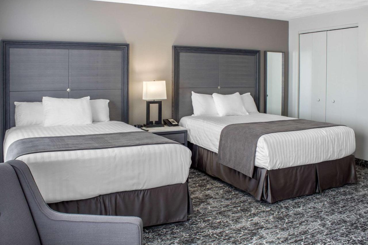 Chateau Moncton Trademark Collection By Wyndham Bagian luar foto